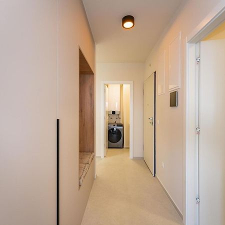 D-Apartment - With Garage And Balcony 자다르 외부 사진
