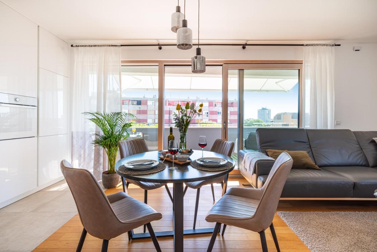 D-Apartment - With Garage And Balcony 자다르 외부 사진