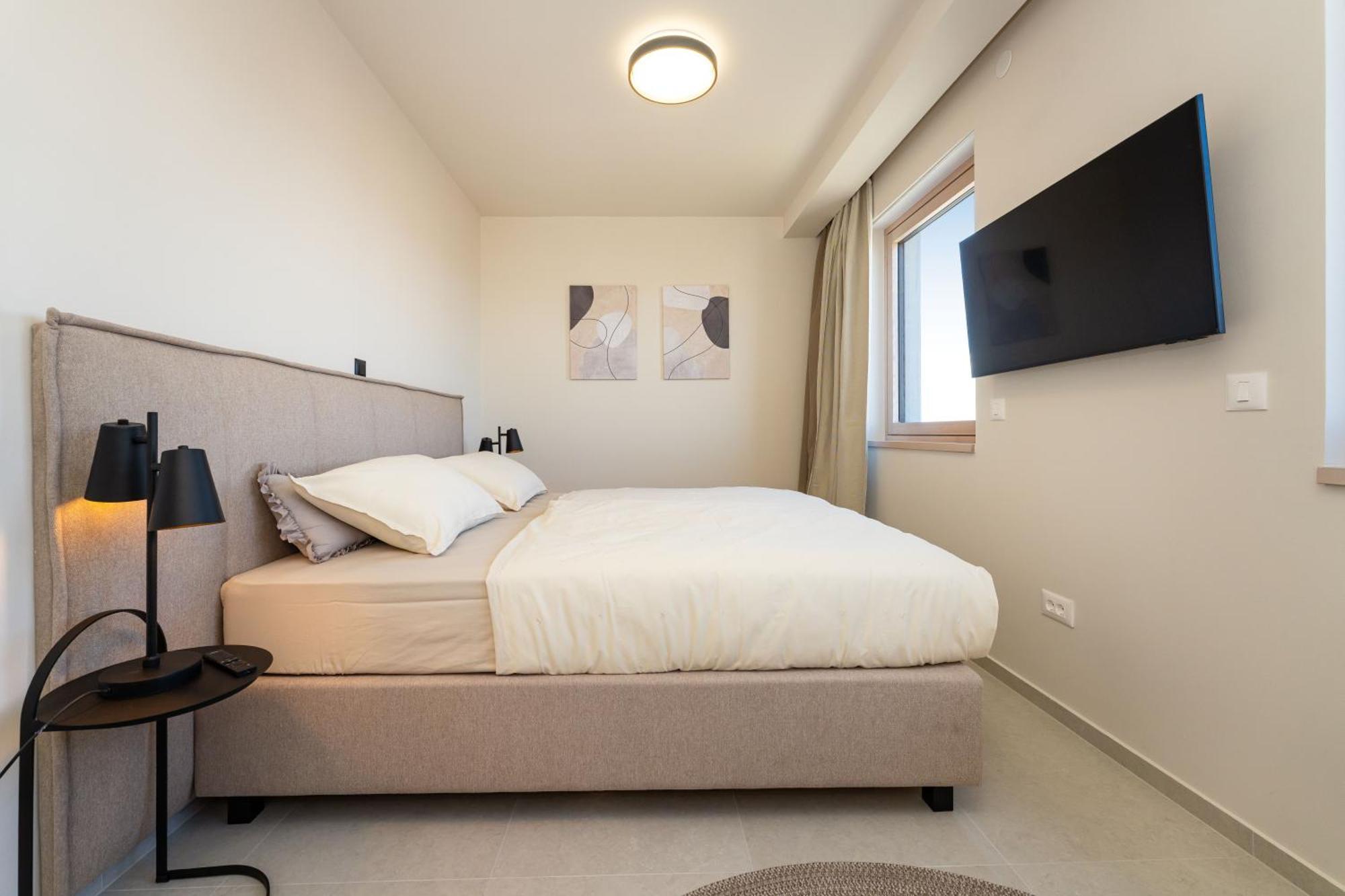 D-Apartment - With Garage And Balcony 자다르 외부 사진